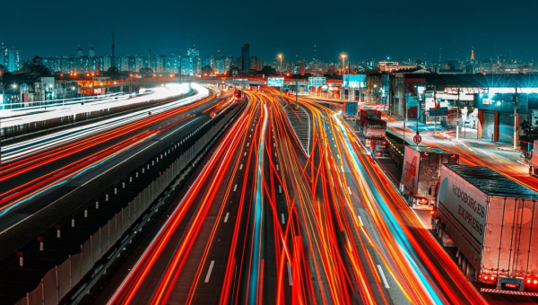 long-exposure-highway
